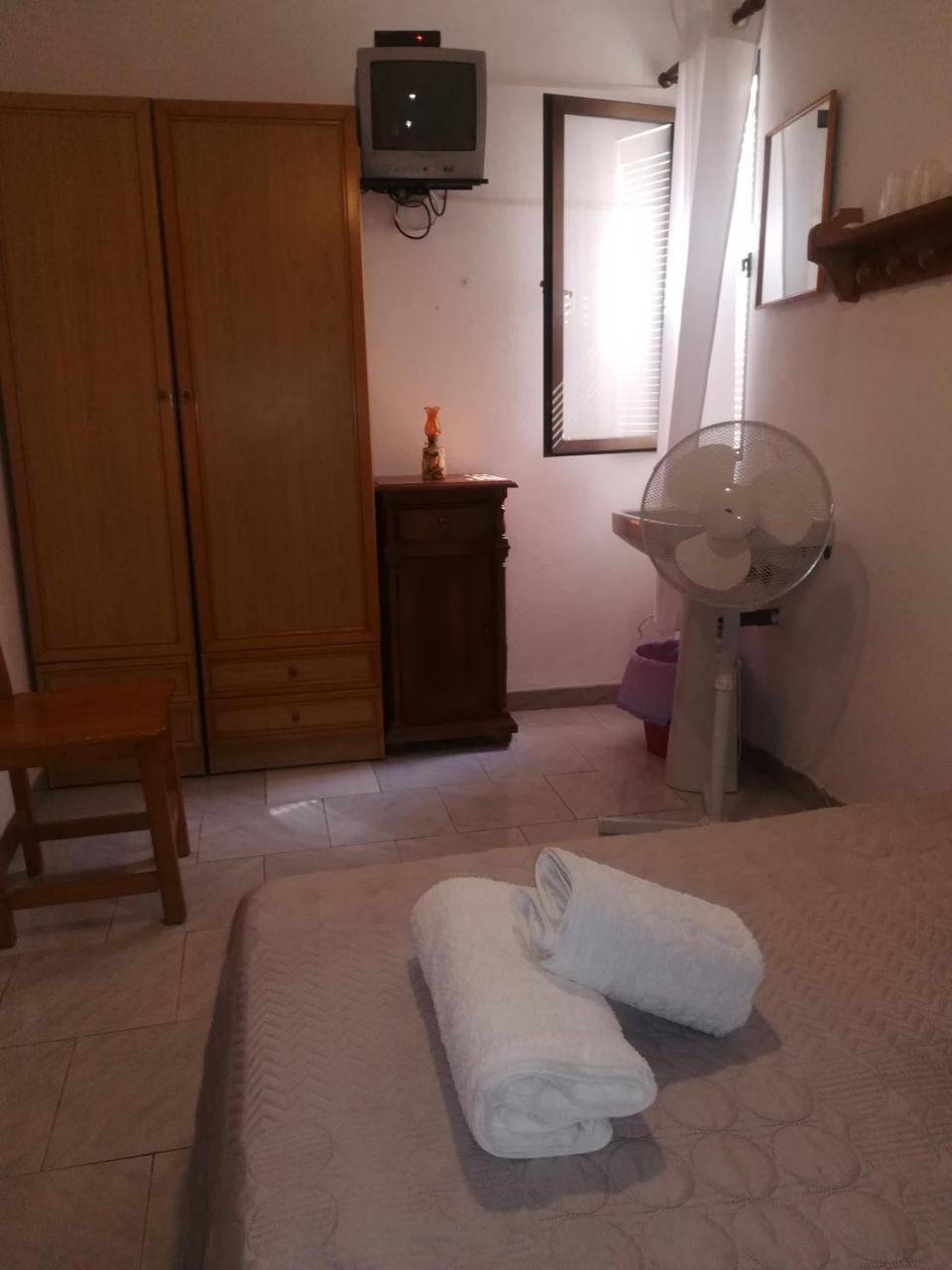 La Campina Hostel Ronda Bagian luar foto